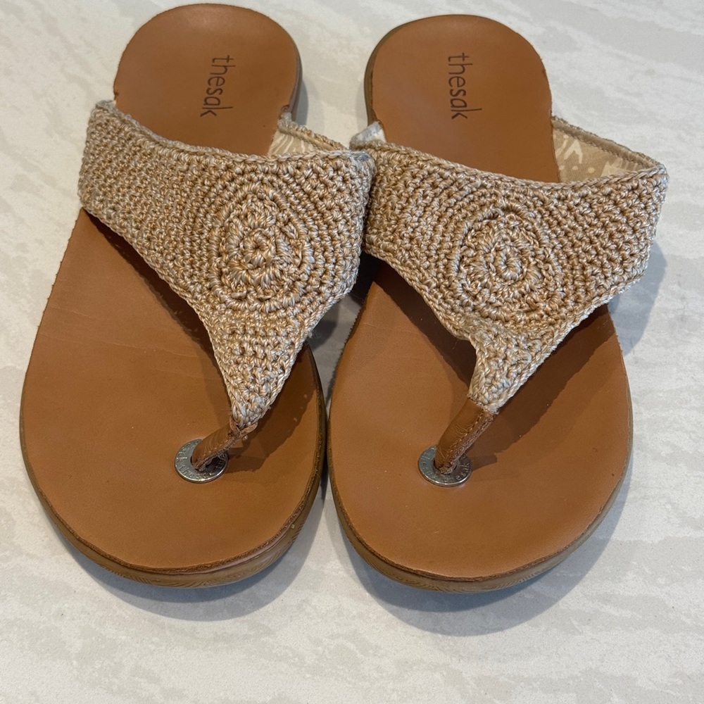 The Sak Women’s Tan Crochet Thong Sandals